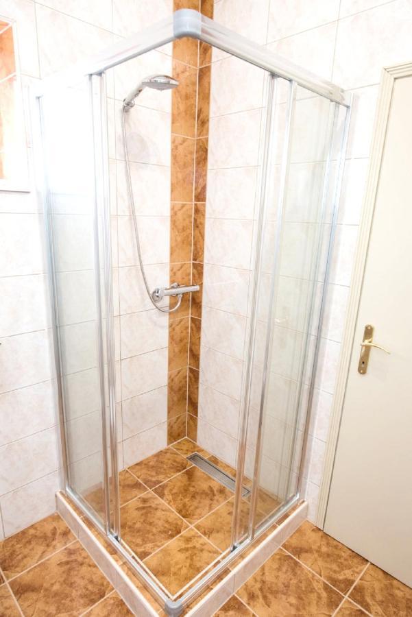 Charming Flat In Kastel Stafilic With Shared Pool 27 M² Apartment Kaštela Exterior foto